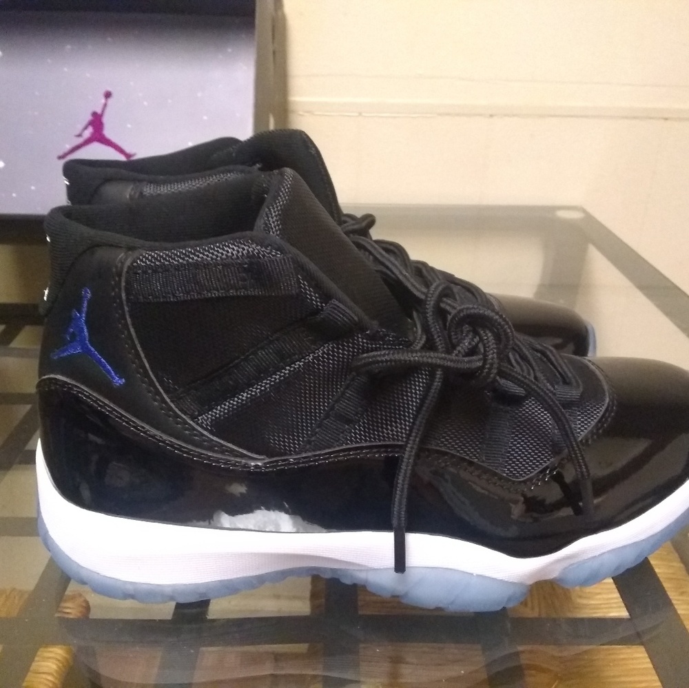 Air Jordan 11 Space Jam Men's Size 11